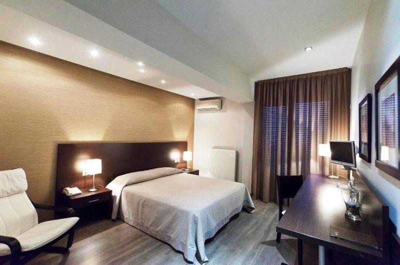 Aliakmon Hotel Kozani Rum bild